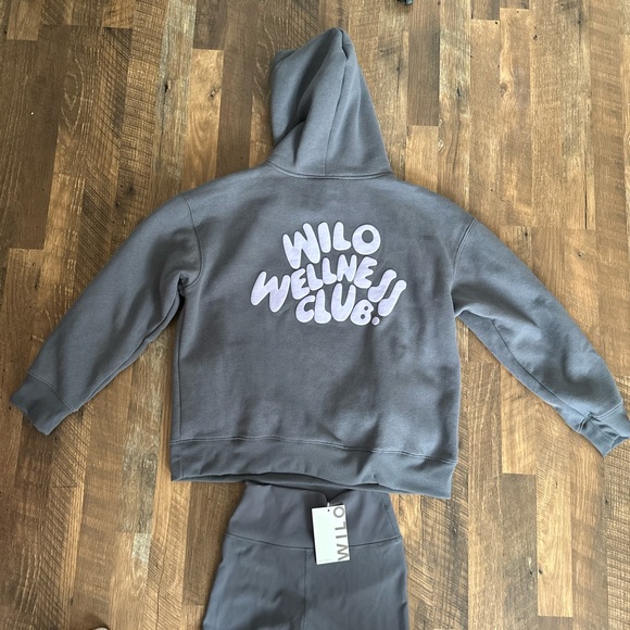 NWT* WILO The Label- Wellness Club Charcoal Hoodie & Legging Set- Size Small - Picture 4 of 10